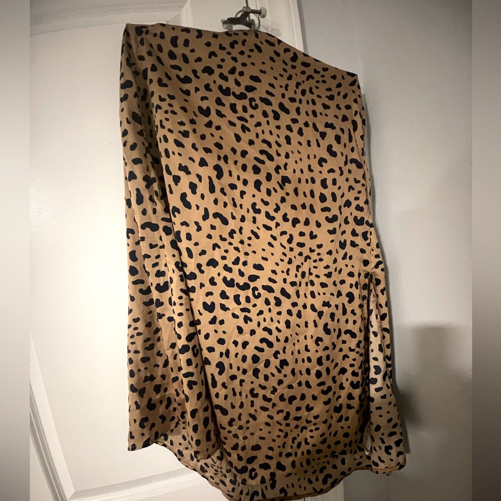 MIDI skirt cheetah and silky